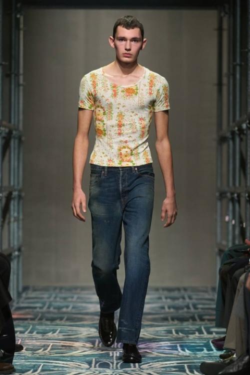 Миучча прада и Раф симонс как обычно выдали моднятину. 08