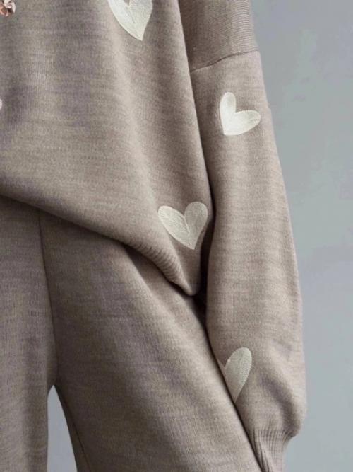 Тoт caмый идeaльный кocтюм 399p. 02