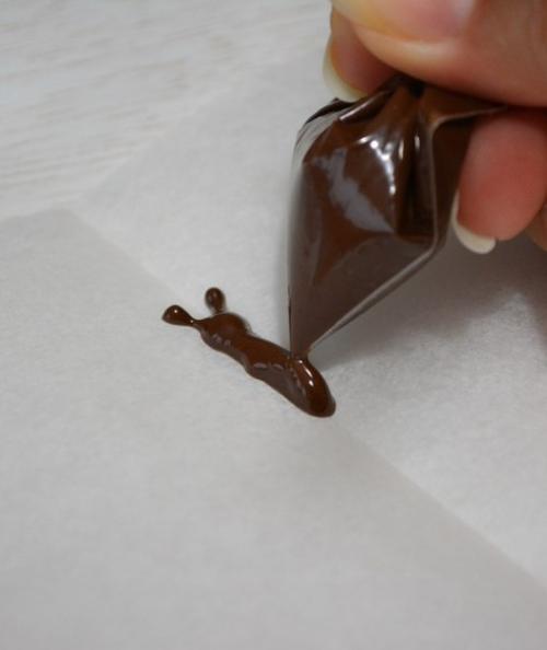 Мы делаем шоколадных бабочек. 07 Мы делаем шоколадных бабочек. 07