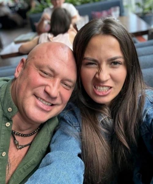 Доходы Константина Соловьёва начали снижаться - ролей дедушек в кино заметно меньше, чем любовников.  