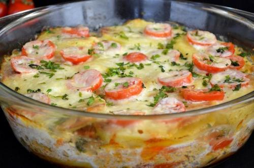 Запеканка с картофелем и фаршем. Запеканка с картофелем и фаршем.
