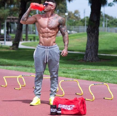 8 самых полезных напитков. 8 самых полезных напитков.