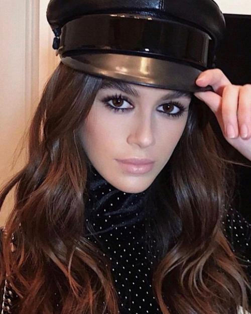 Звезды о трендах в макияже все знают. 02