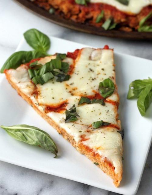 Вкуснейшая куриная пицца без грамма теста.
