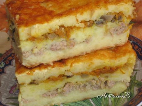 Слоеная картофельная запеканка.

