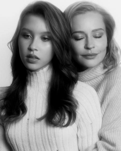 Юля пересильд провела параллель между своей дочерью Аней и звёздами голливуда. 01