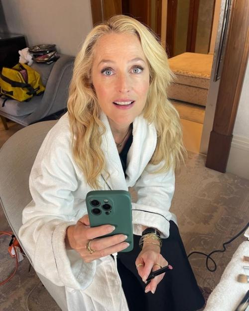 Не Многие Вспомнят: молодое поколение, вероятно, не знает, чем именно была знаменита эта женщина в своей юности. 04