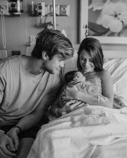 Наш мир относителен, его реальность зависит от нашего сознания. 03