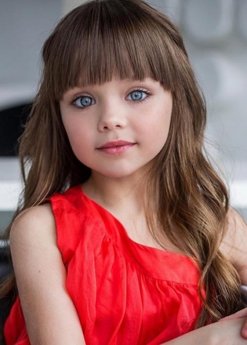 Анастасию Князеву из россии назвали caмым кpaсивым peбенком в миpе! 06