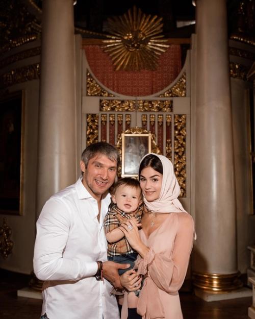 Хоккеист александр Овечкин сломал ногу прямо во время матча. 02