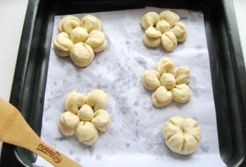 Булочки - цветочки. Ингредиенты: 08 Булочки - цветочки. Ингредиенты: 08