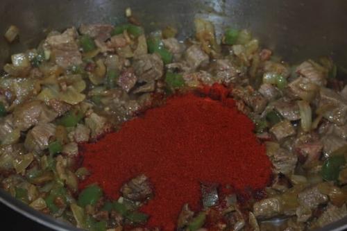 Говяжий гуляш по-венгерски. 06 Говяжий гуляш по-венгерски. 06