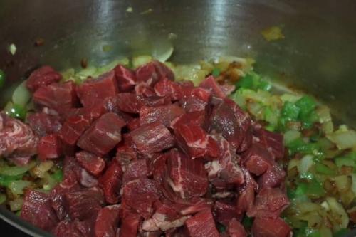 Говяжий гуляш по-венгерски. 05 Говяжий гуляш по-венгерски. 05