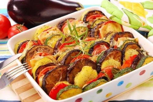 Простая и вкусная овощная запеканка. Простая и вкусная овощная запеканка.