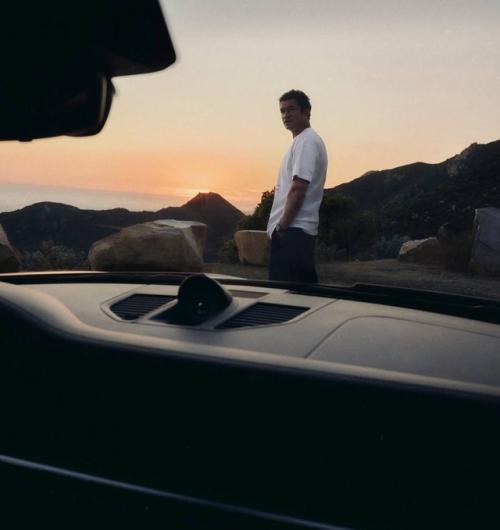 Орландо блум стал новым амбассадором Porsche. 03