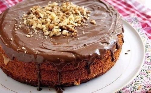 Нежный медовый бисквит.