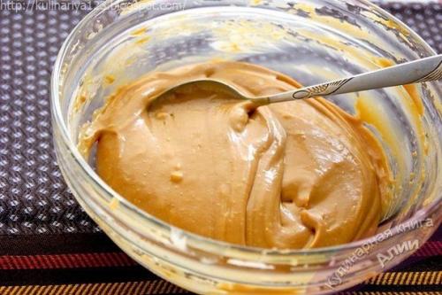 Торт Сникерс.   Ингредиенты: 02