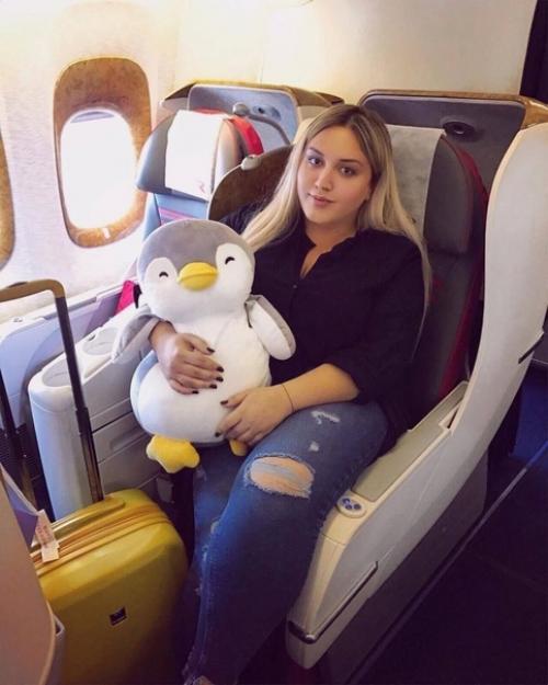 Визажист Гоар аветисян перевоплощает девушек и сама неплохо перевоплотилась. 01