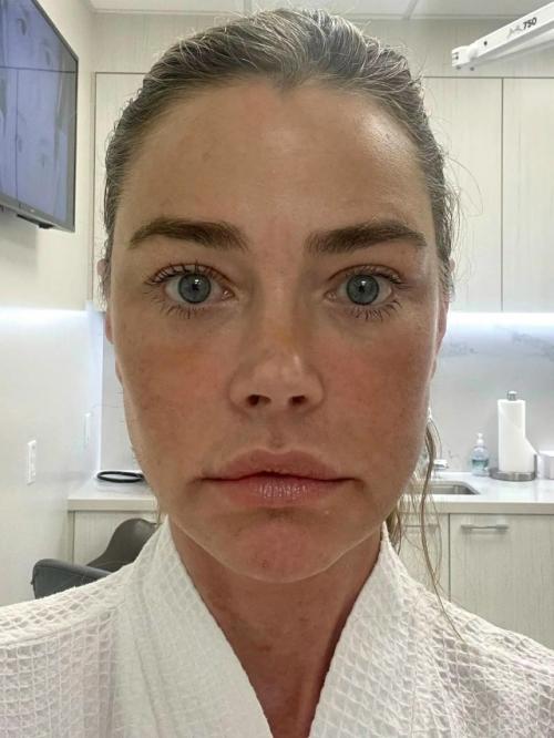 Актрисе Дениз Ричардс 55 лет. 03