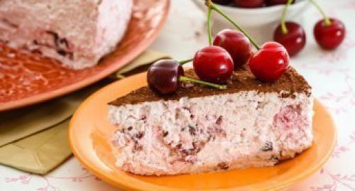 Творожно - ягодный торт (без выпечки. 03 Творожно - ягодный торт (без выпечки. 03