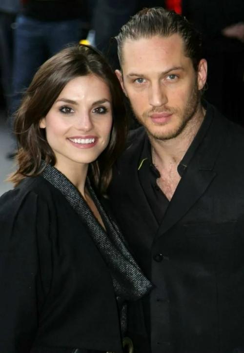 Луис Томас харди - старший сын тома харди, родился 8 апреля 2008 года. 01