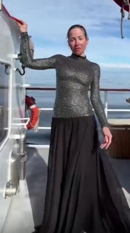 Юлия Барановская сеть внешним Видом без макияжа шокировала.

