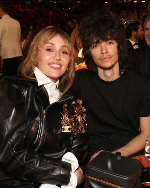 Грэмми-2026 уже отгремела, но обсуждения не утихают. 06