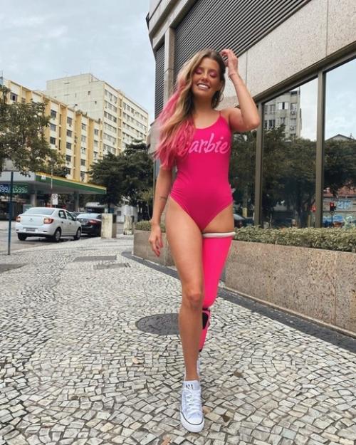 Aкиe cдeлaть?   Маникюр ногти маникюртренд ноготочки. 02