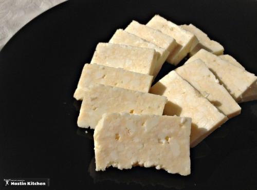 Домашний сыр. (Адыгейский и сулгуни).