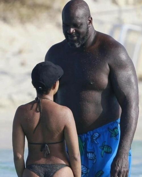 Испанские каникулы шакила о'Нила стали одной из самых обсуждаемых тем в интернете. 02