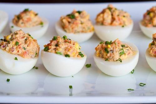 Фаршированные яйца - белковый заряд?