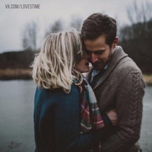 Я возьму руками твои тревоги, научусь молиться и ставить свечи. 
