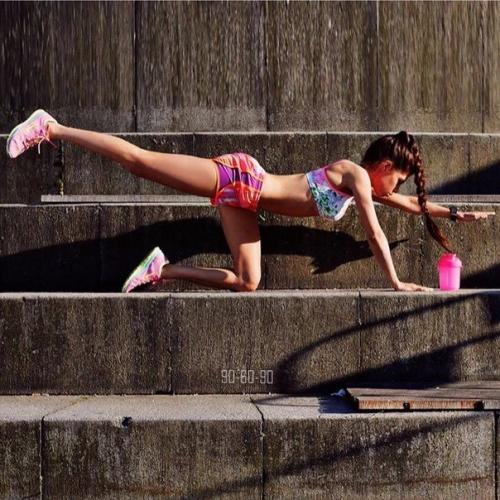 10 упражнений, которые лучше всего сжигают калории. 10 упражнений, которые лучше всего сжигают калории.