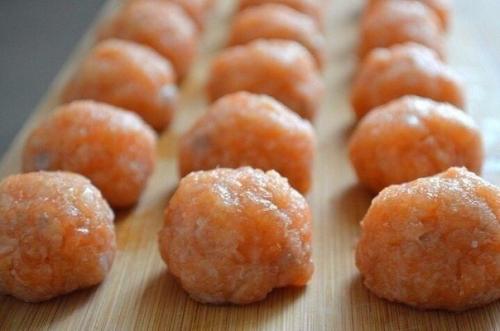 Рыбные фрикадельки в сливочном соусе. 03 Рыбные фрикадельки в сливочном соусе. 03