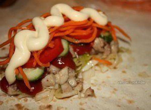 Домашняя шаурма.  Ингредиенты: 03