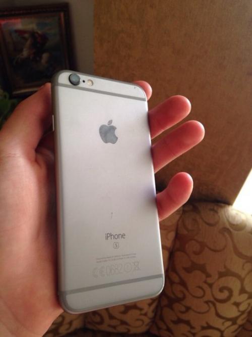 Месяц назад заказывал копию Iphone 6s, через 6 дней я забрал его на почте и вот решил оставить отзыв! 02