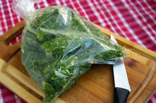 Быстрые малосольные огурчики в пакете. 06