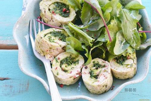 Полезные для фигура диетические куриные рулеты с зеленью?
