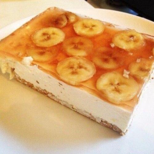 Банановый чизкейк. На 100 грамм - 149. Банановый чизкейк. На 100 грамм - 149.