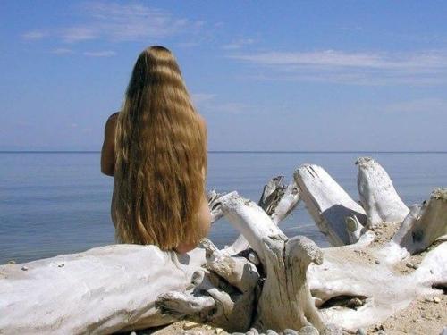 8 способов быстро отрастить волосы.

