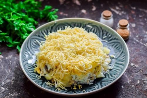 Салат Подсолнух с ананасами. 01 Салат Подсолнух с ананасами. 01
