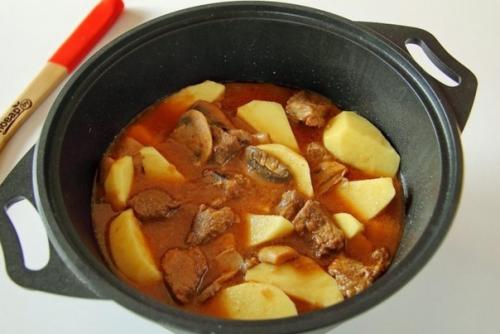 Меджимурский гуляш. Ингредиенты: 01 Меджимурский гуляш. Ингредиенты: 01