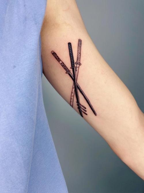 Модели на мини Тату для пополнения портфолио нужны. 05