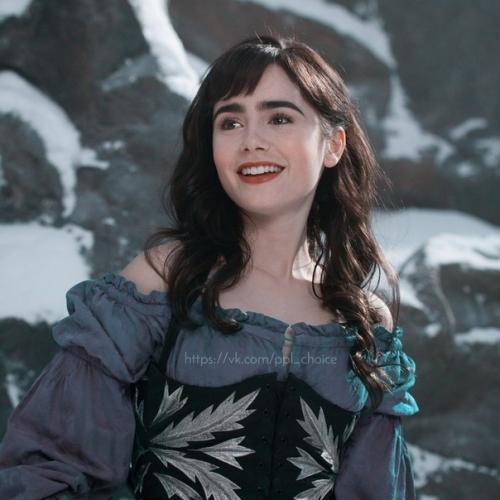 Белоснежка из 2012. 01