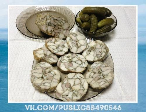 Безумно вкусно! Мраморный рулет из курицы. Безумно вкусно! Мраморный рулет из курицы.