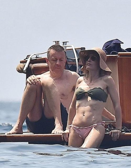 Фигура 53-летней джиллиан андерсон. 04