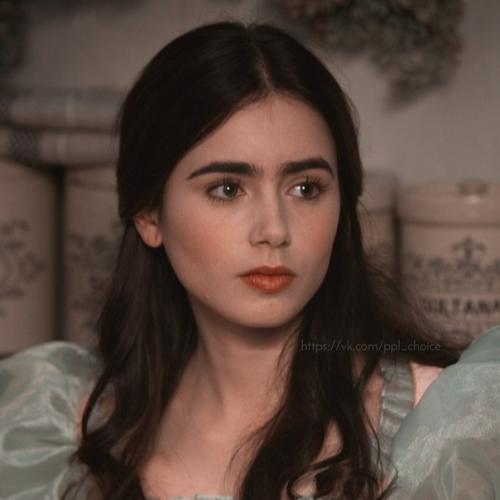 Белоснежка из 2012.