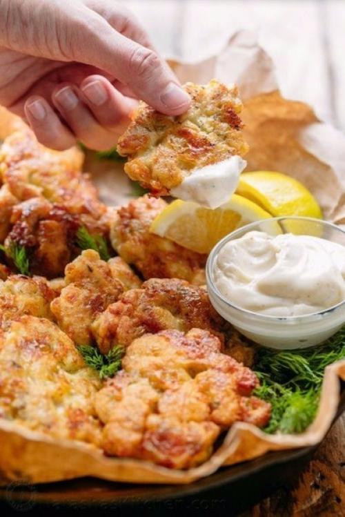 Куриные оладьи.  Ингредиенты: Куриные оладьи.  Ингредиенты: