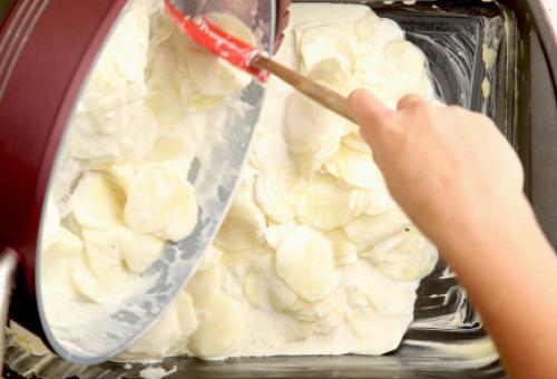 Гратен дофинуа. Один из величайших гарниров в мировой кулинарии и, наверное, самый эффективный способ использования картошки. 04 Гратен дофинуа. Один из величайших гарниров в мировой кулинарии и, наверное, самый эффективный способ использования картошки. 04