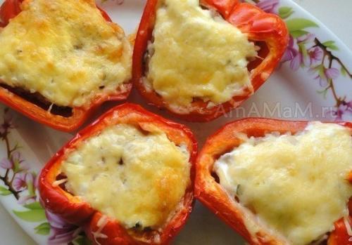 Фаршированный перец половинками. Фаршированный перец половинками.